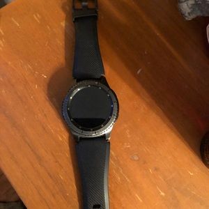 Samsung gear S3 frontier watch